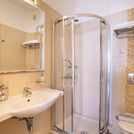 Apartment Aphrodite Luxury & Karpathos Town (Pigadia)