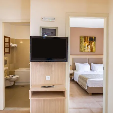 Aphrodite Luxury & Karpathos Town (Pigadia)