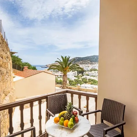 Aphrodite Luxury & Lägenhet Karpathos