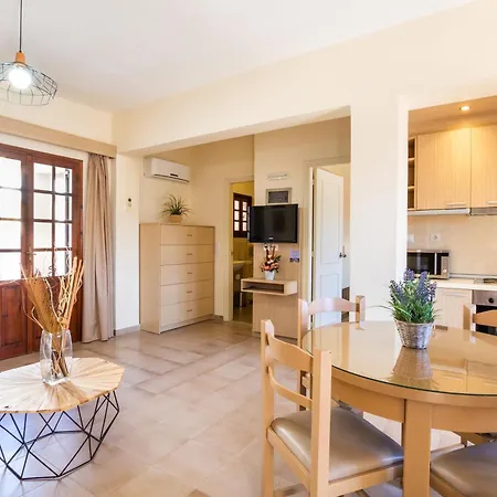 Aphrodite Luxury & *